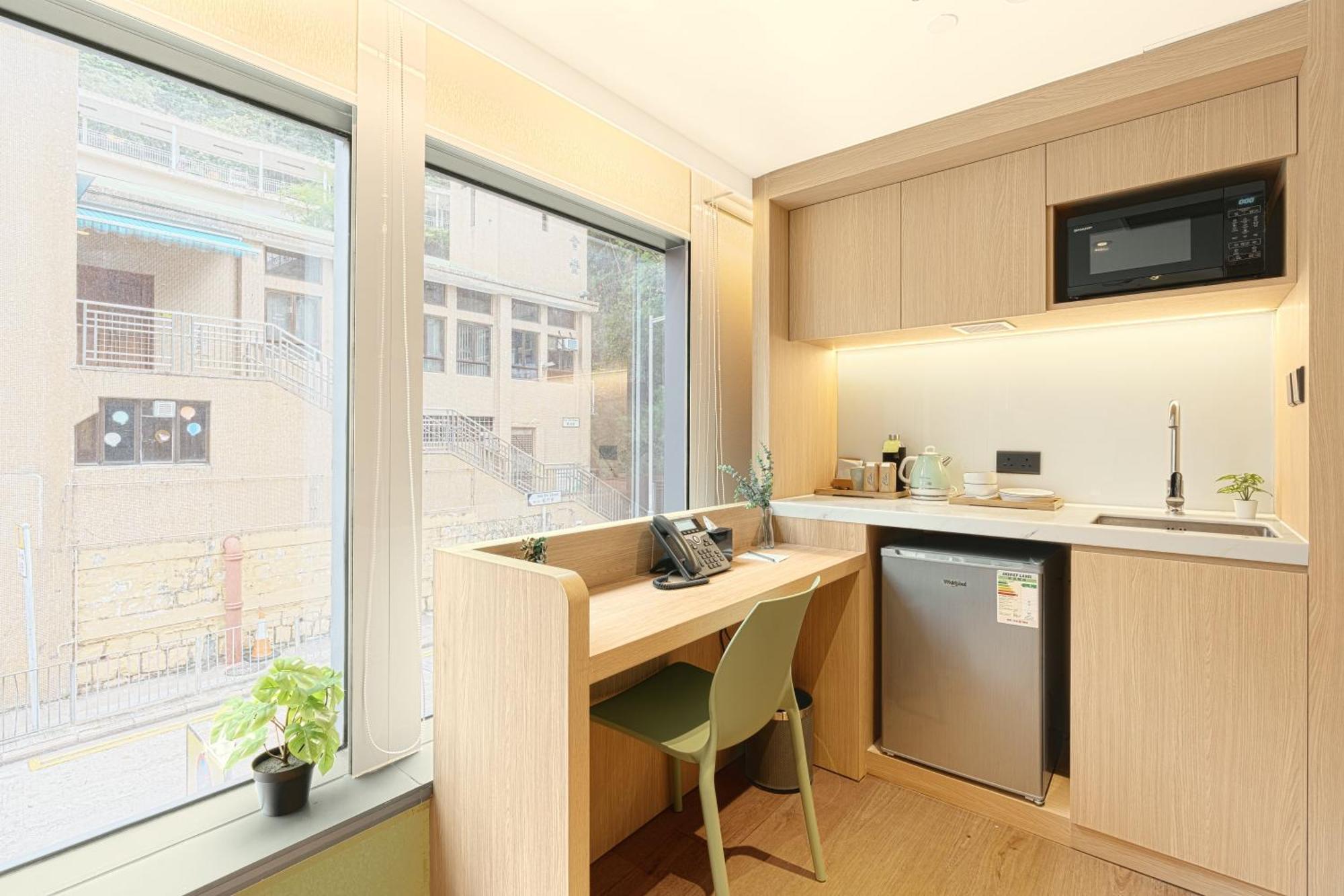 Urbanwood Ap Lei Chau Hotell Hongkong Exteriör bild